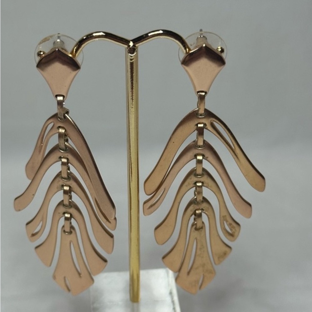 Kendra Scott Rose Gold Leaf Earrings